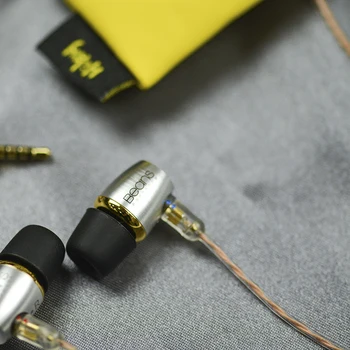 2,5 mm Tasakaalustatud Uuendada Kaabel 0.78 mm 2-Pin ühildub HiBy Oad Kõrvaklapid