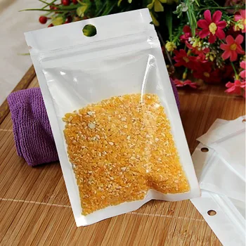 300pcs Valge läbipaistev isetihenev lukuga kott plastpakendid Pearl film kotid on korduvkasutatavad ladustamise kott Riputada Auk