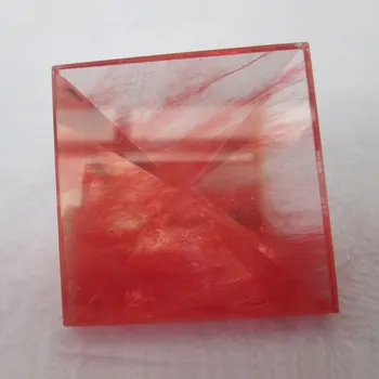 40*40mm Punane Haises Quartz Crystal Püramiid Punkti Tervendav Teenetemärgi Energia Fengshui Hulgimüük
