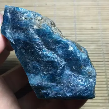 400-500g Sinine Apatiit Crystal Kivi Looduslik Töötlemata Mineraalsed Näidis