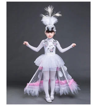 Laste Päev Tantsu Kostüümid Lasteaed Riigi Tantsu Ühtne Elegantne Karneval Tüdrukud Paabulind Staadiumis täitmiseks Riided