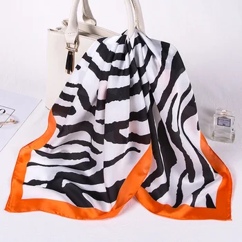 Populaarne Silk Sauqre Naiste Sall Sall Luksus Brändi Trükitud Zebra Loomade Foulard Square Peapael Sallid Wrapid 2020. Aasta Uus Tilk Laeva